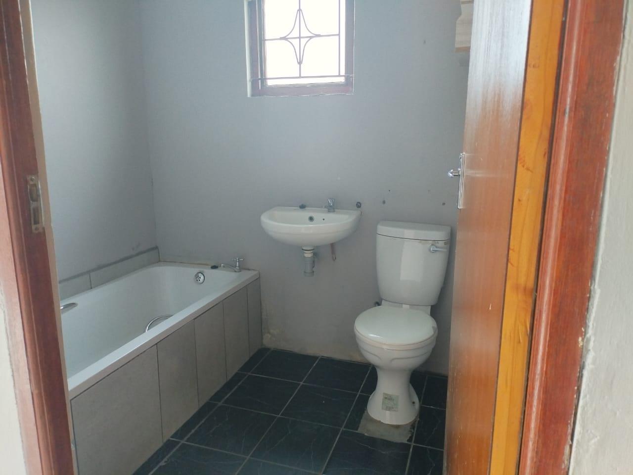 2 Bedroom Property for Sale in Khayelitsha Western Cape
